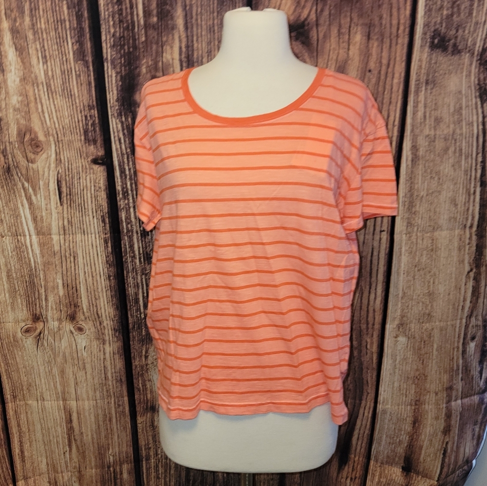 NWT Vineyard Vines Surf Tee Size S Stripe
